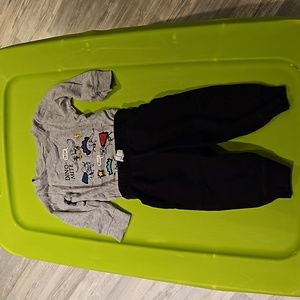 5/25$ Carter's matching set size 9 months